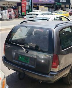 نيسان بريميرا